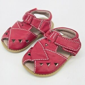 Livie & Luca Red Leather Triangle Cutout Closed Toe Fisherman Sandals Toddler 4